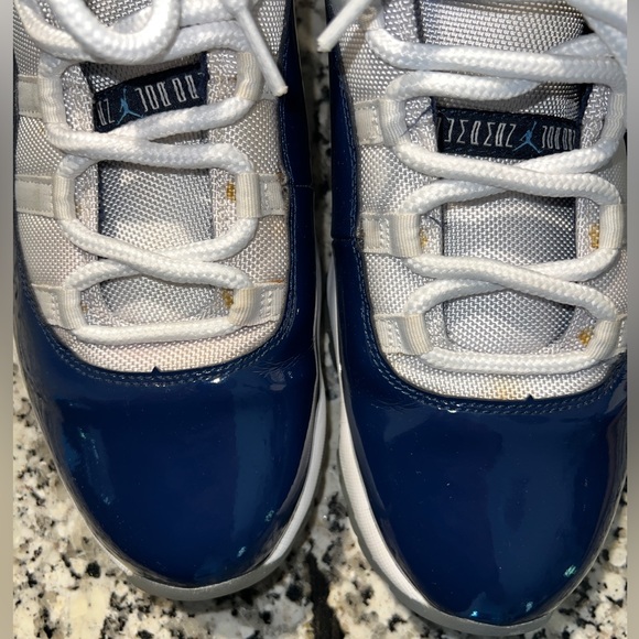 Jordan 11 Retro Blue & White Men’s 13 - Picture 5 of 5